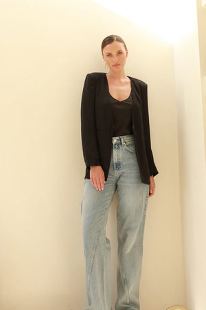 Scarlett Blazer |  Black
