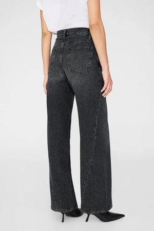 Brie Jean | Arctic Night