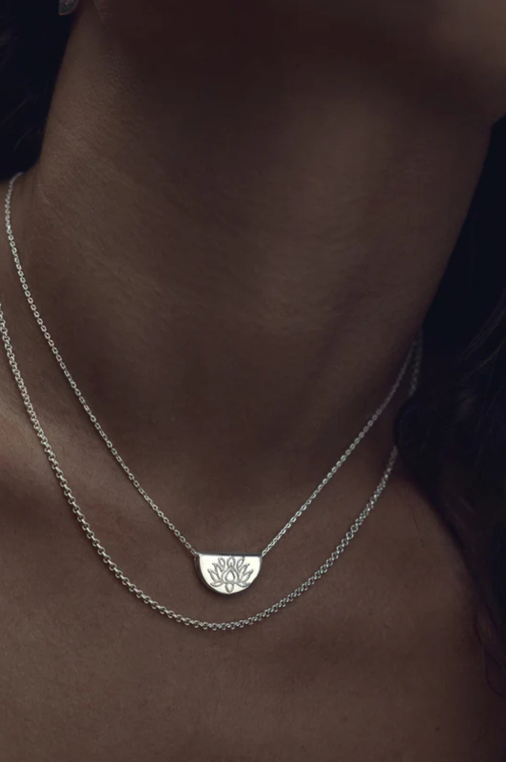 Lotus Short Necklace | Silver