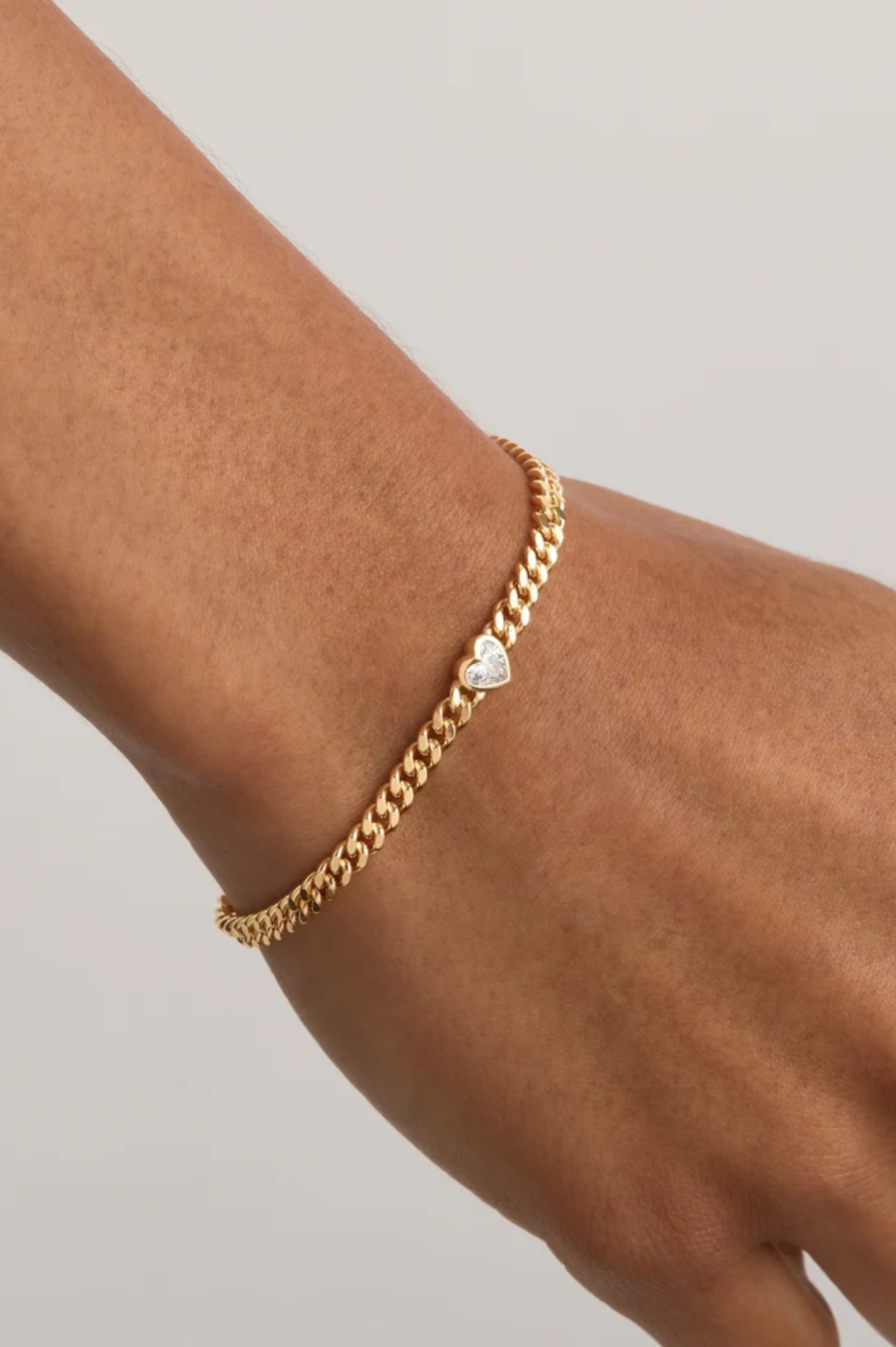 Radiant Heart Engravable Curb Bracelet