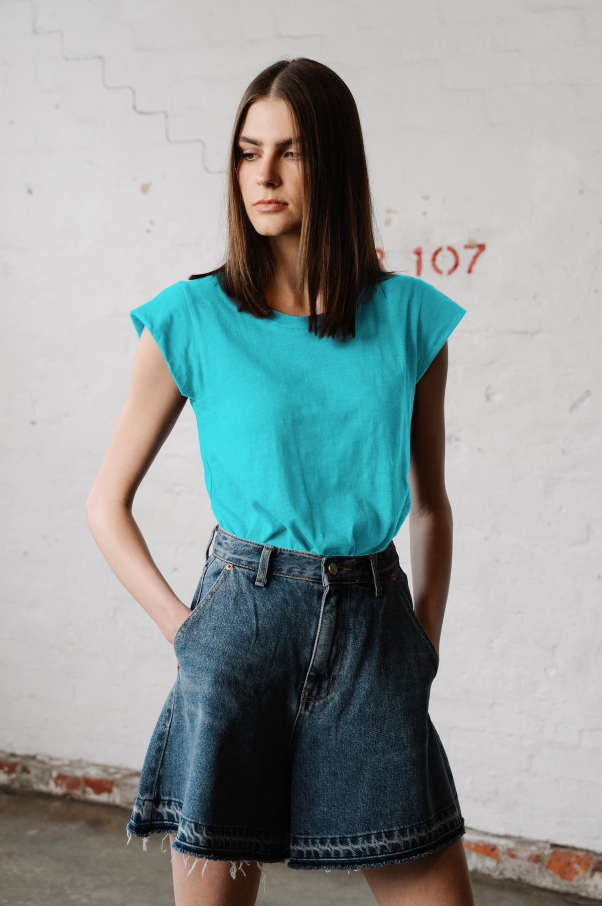 Vienna Tee | Turquoise