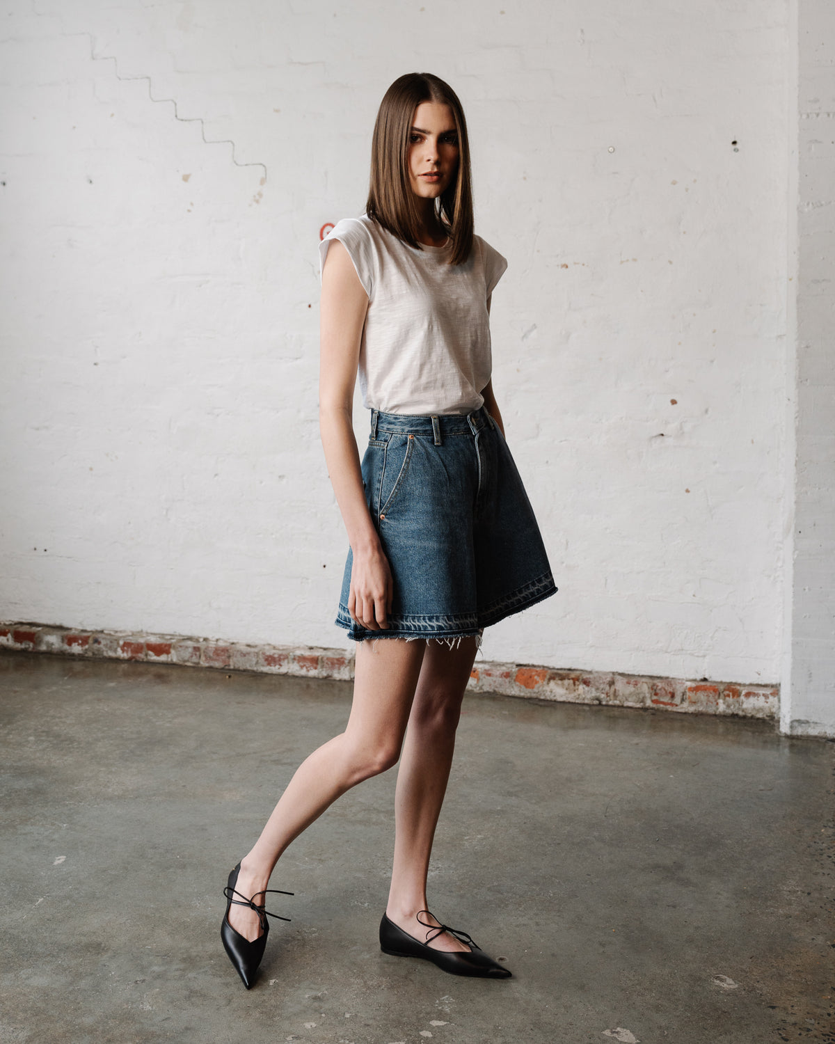 AMA Vienna Tee | White