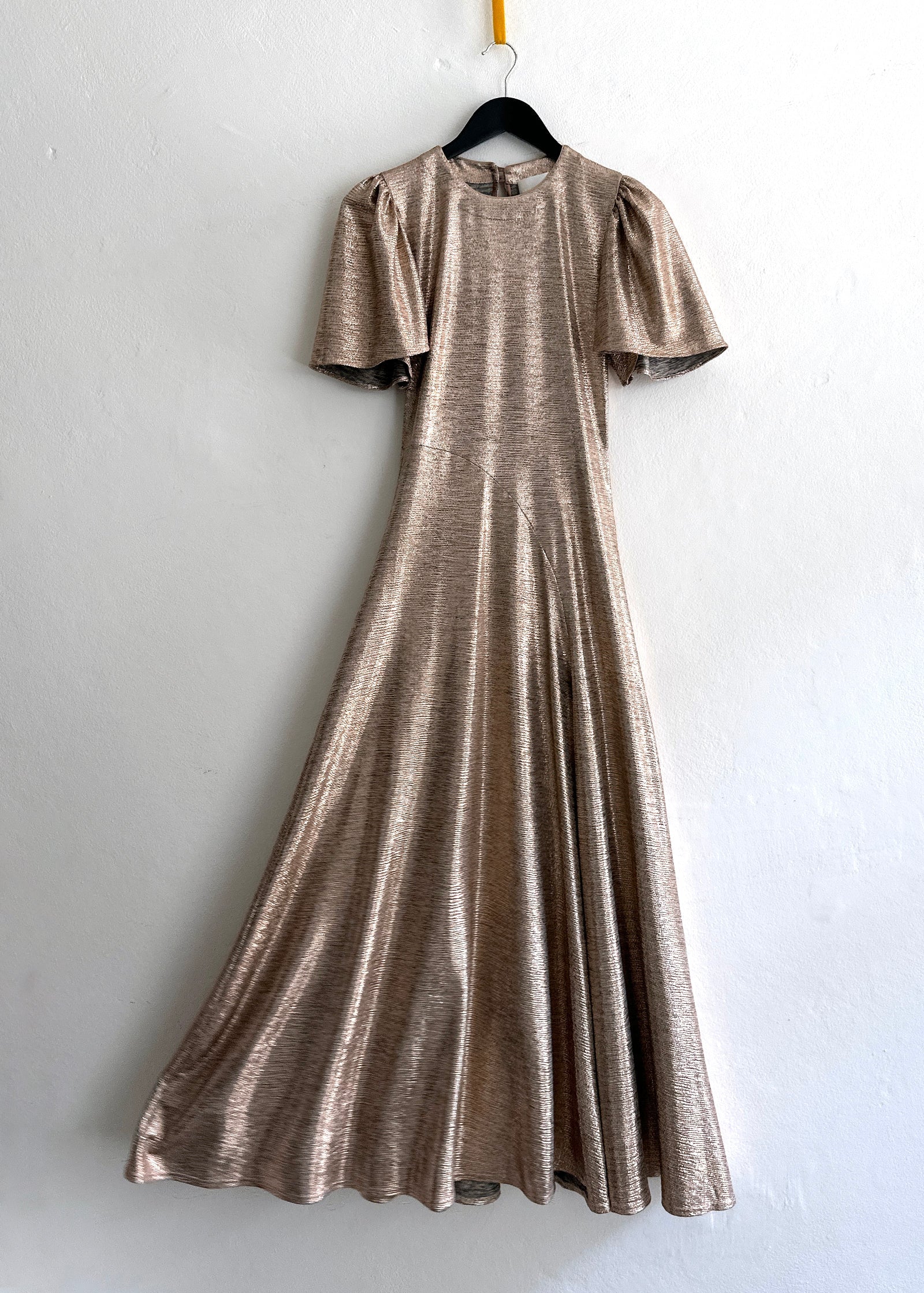 Fluted Como Maxi Dress | Rose Gold Metallic