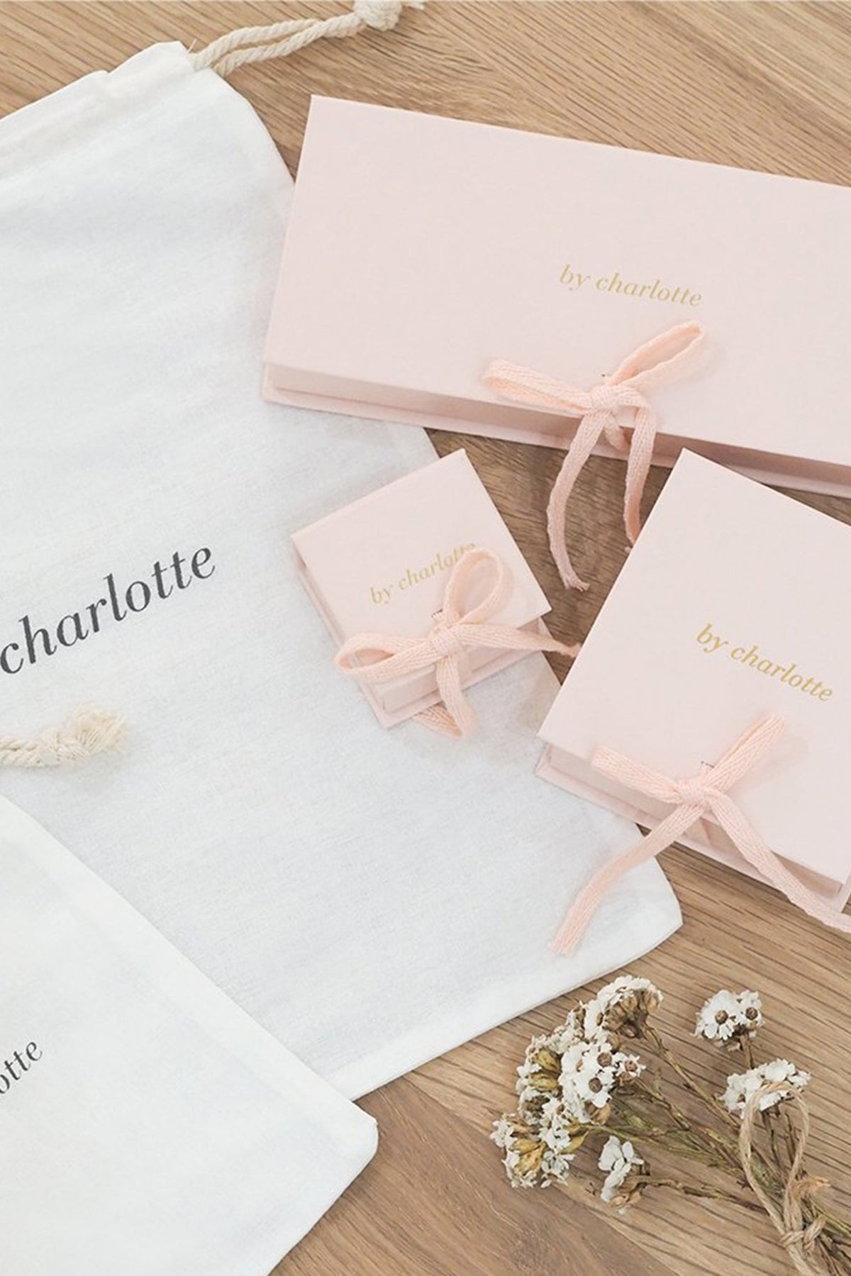 BYC 14K Gold Peace Lover Choker